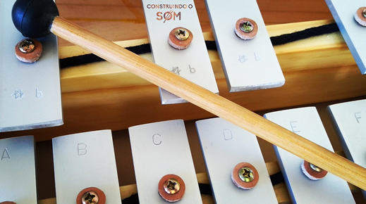 metalofone-baqueta-close